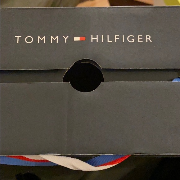 BNWT Tommy Hilfiger faux leather boots black&brown - Picture 8 of 9